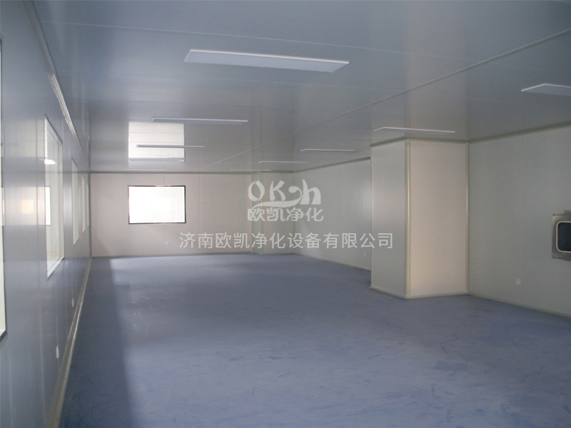 万级无菌净化车间.jpg